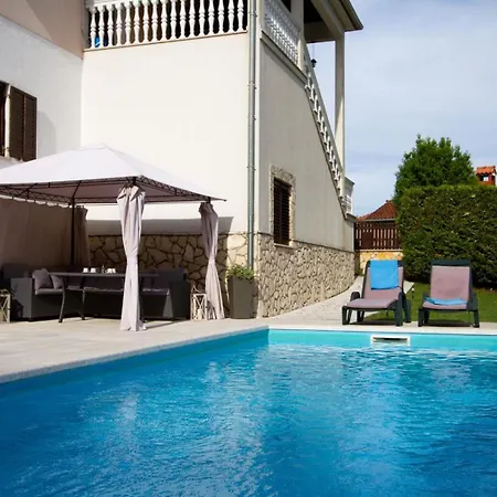 House Dermeta Villa